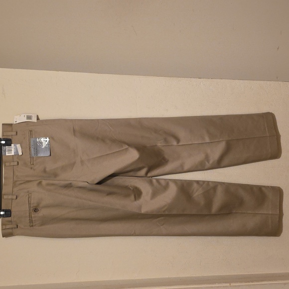 Dockers Men's Khacki Classic Fit D3 Pants Size W32 L32 - Picture 2 of 8